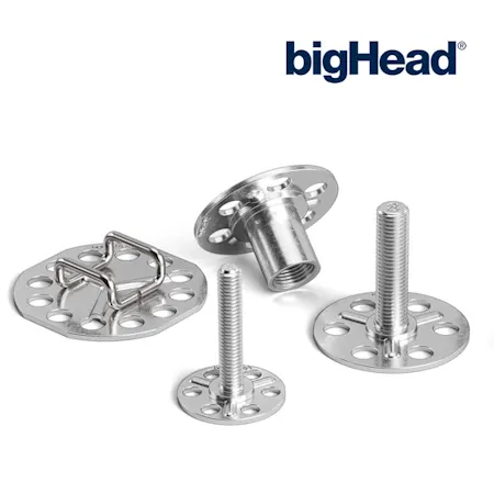 Mehrere bigHead-Befestiger aus Metall auf weißem Hintergrund.