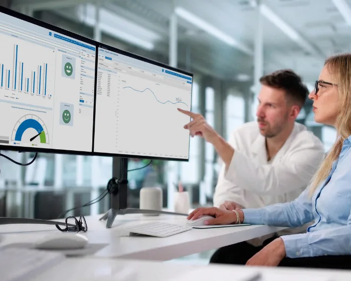 2026 스마트제조혁신지원사업 지원 내용의 일부인 AI 제조 플랫폼 ELAM의 실시간 생산 및 품질 데이터 관리 기능