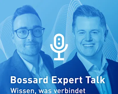 Portrait Bilder von Marc Hennings und Kevin Klein, transparent durchscheinend auf blauem Hintergrund mit wellenförmigen Linien, weißes Mikrofon Icon zentriert, Schriftzug Bossard Expert Talk am unteren Rand, weißes Bossard Logo in der rechten oberen Ecke