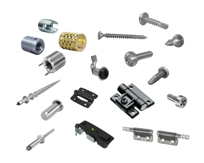 Verschiedene Verbindungselemente, Verschlüsse und Scharniere auf weißem Hintergrund