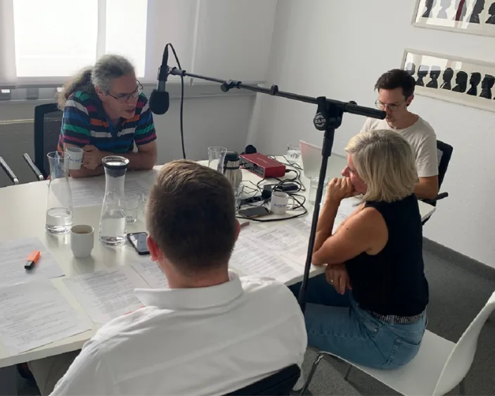 Bild von Aufnahme eines Expertengesprächs zur Einpress-Technologie mit Michael Weber