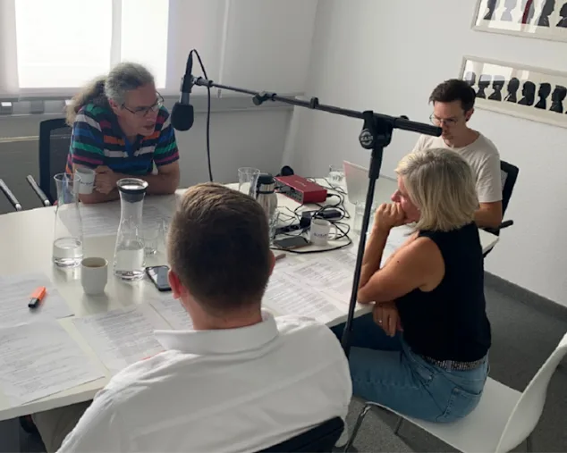 Bild von Aufnahme eines Expertengesprächs zur Einpress-Technologie mit Michael Weber
