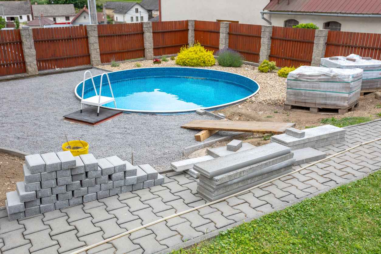 8 Reasons Why You Should Build a Pool in Winter