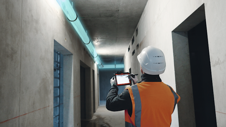 Ứng dụng BIM trong ngành xây dựng, hỗ trợ kết nối quy trình từ thiết kế đến hiện trường, bao gồm tối ưu thiết kế, kiểm tra, quản lý thông tin và triển khai thi công.