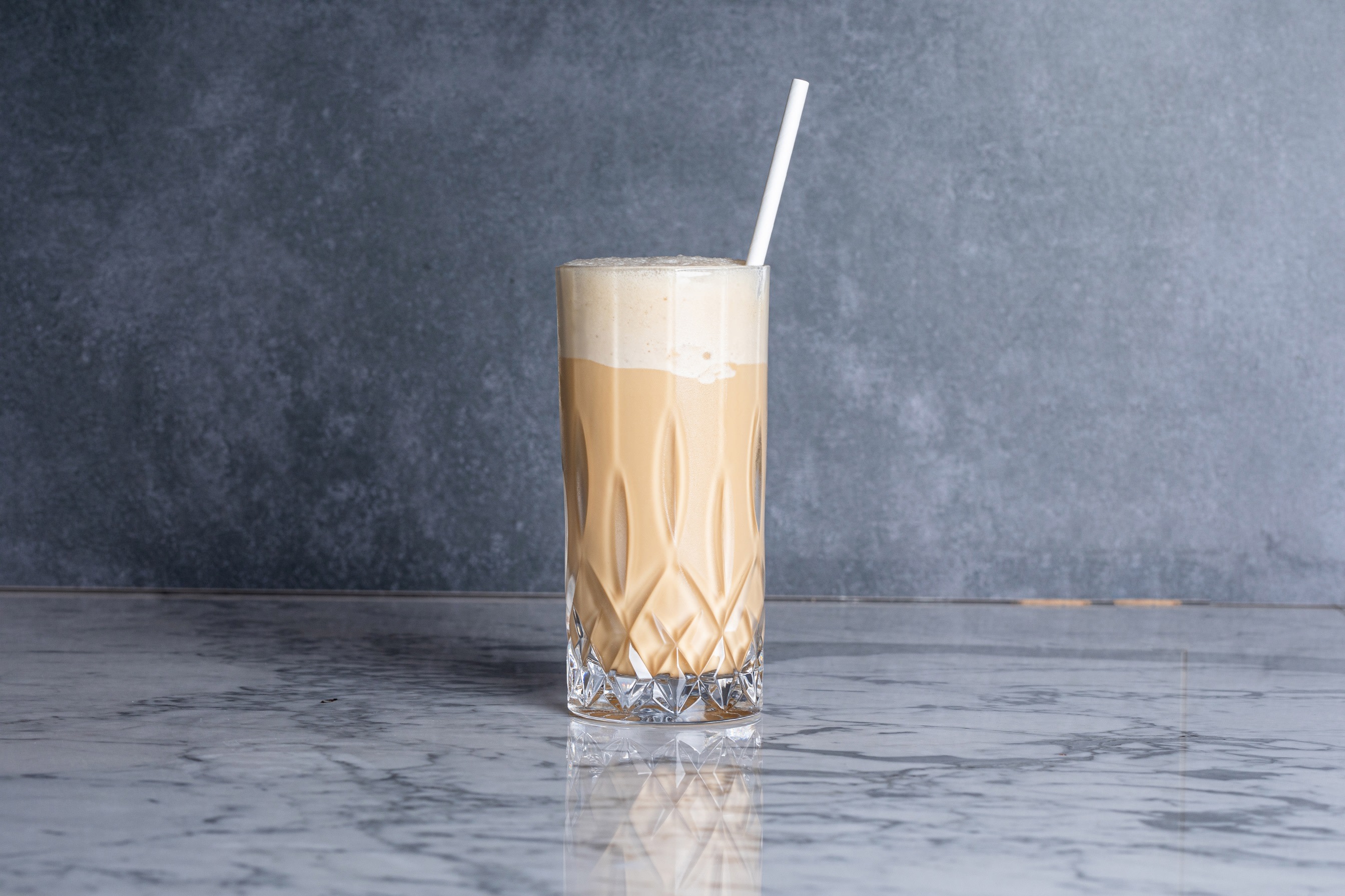 j1jq5h4a.yfsIce coffee w ice cream