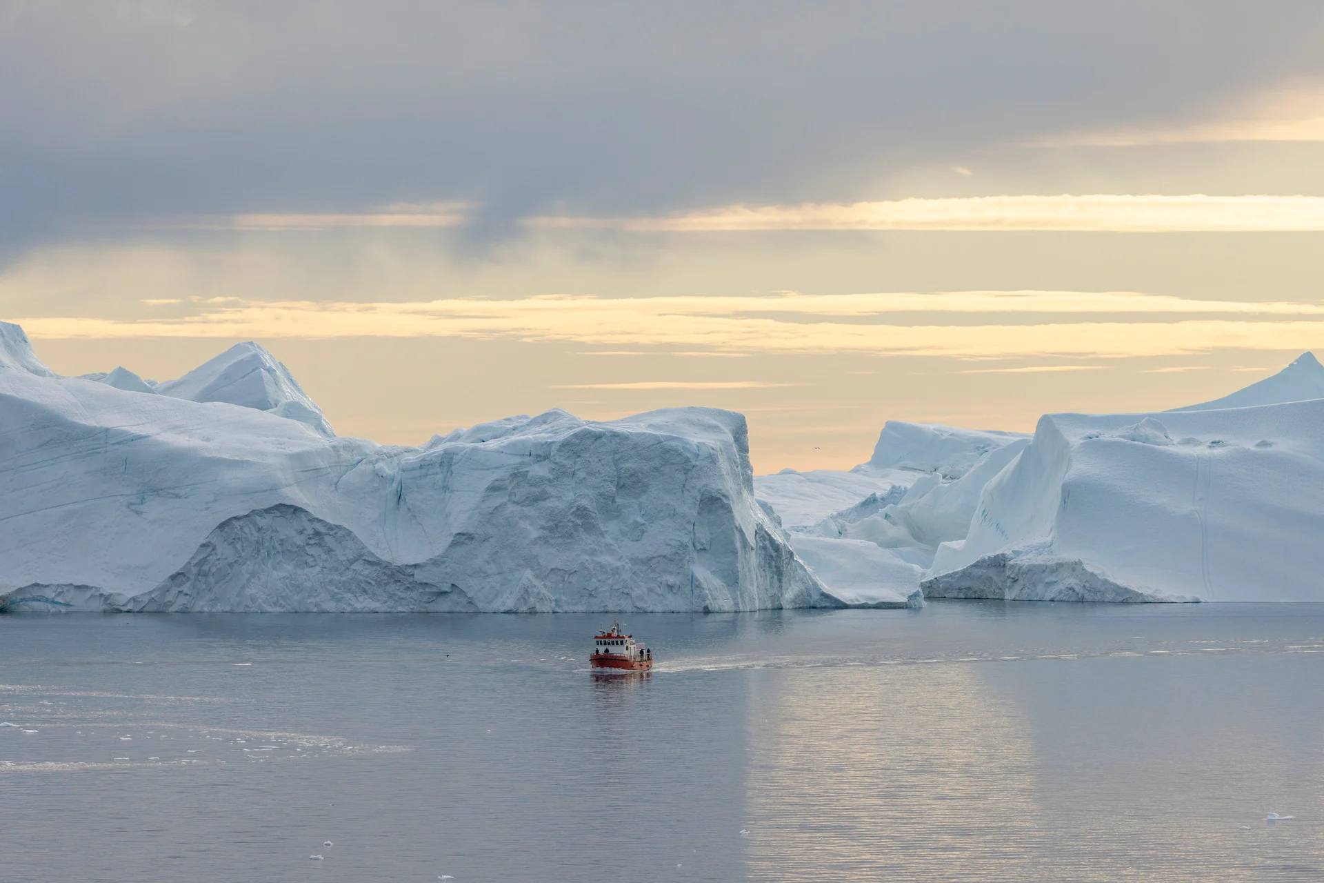 20250917 Greenland Illulissat BoatIce TedGatlin 9424 20250917 Greenland Illulissat BoatIce TedGatlin 9424