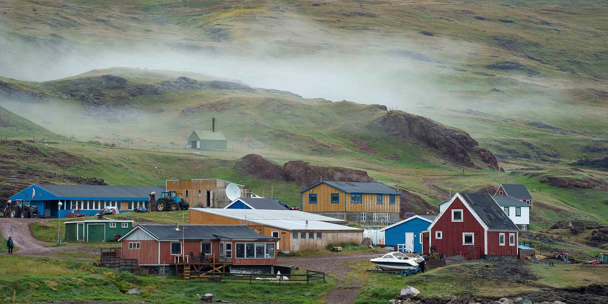 day-13-bygninger-qassiarsuq-116248andreas_kalvig_anderson_2500x1250.jpg day-13-bygninger-qassiarsuq-116248andreas_kalvig_anderson_2500x1250.jpg