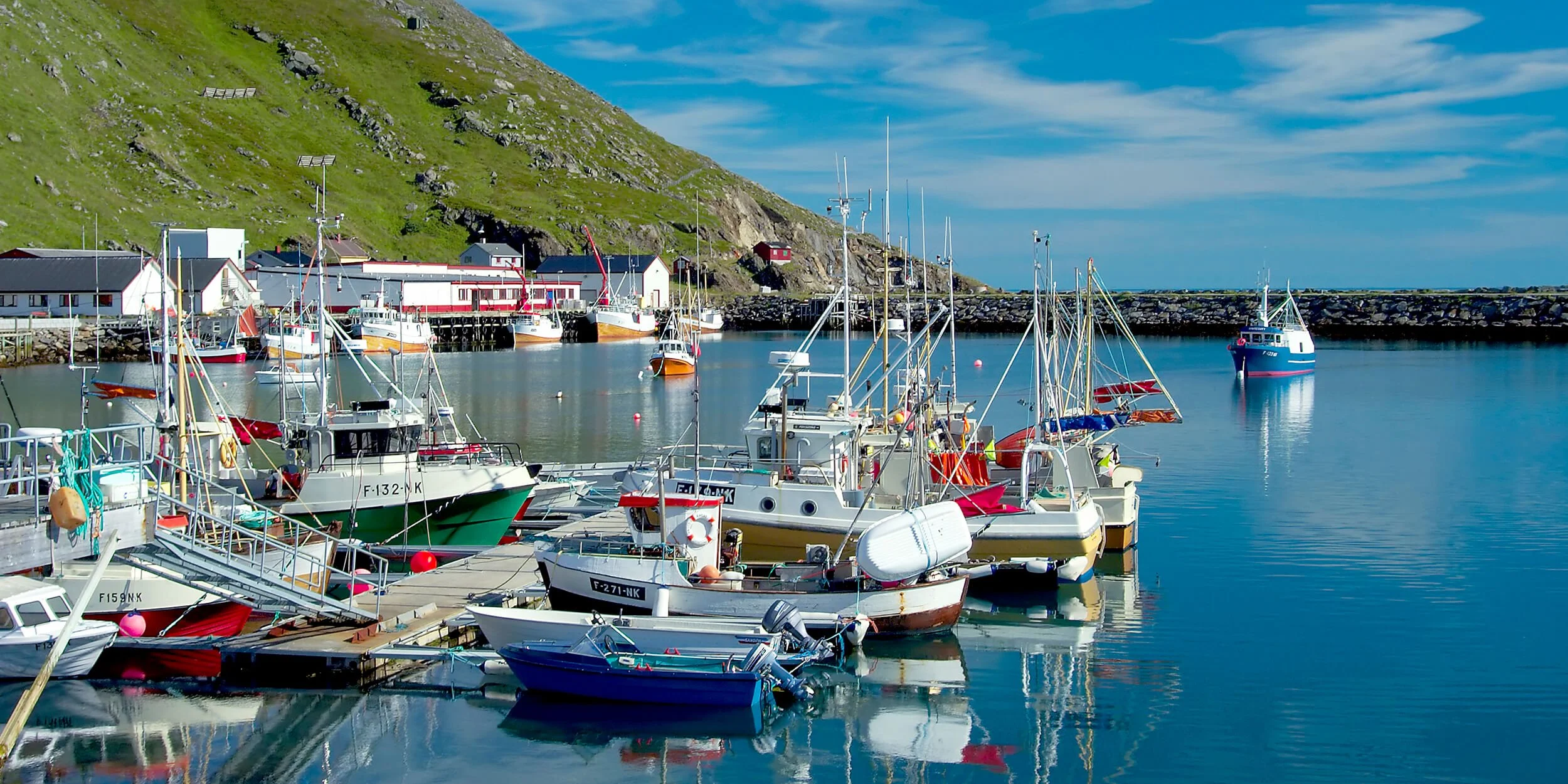 skarsvaag-and-north-cape-bjarne-riesto2.jpg skarsvaag-and-north-cape-bjarne-riesto2.jpg