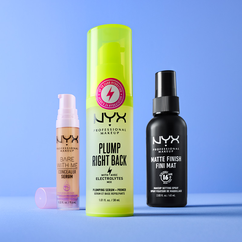 Tre NYX Professional Makeup produkter mot en blå bakgrund. Produkterna inkluderar en rosa flaska, en grön flaska och en svart flaska.
