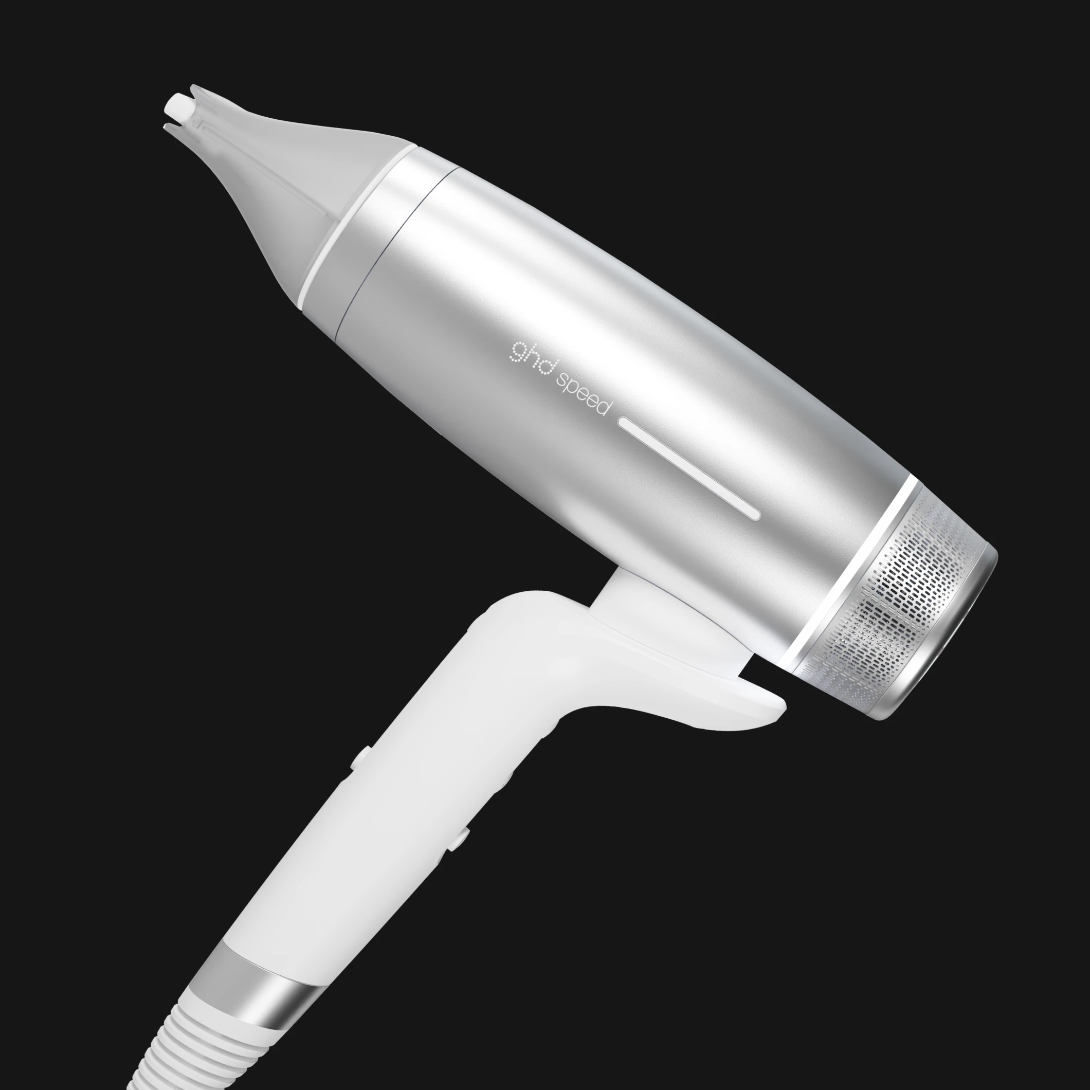 ghd hårføner i sølv og hvitt med munnstykke mot svart bakgrunn. På produktet vises teksten «ghd speed».