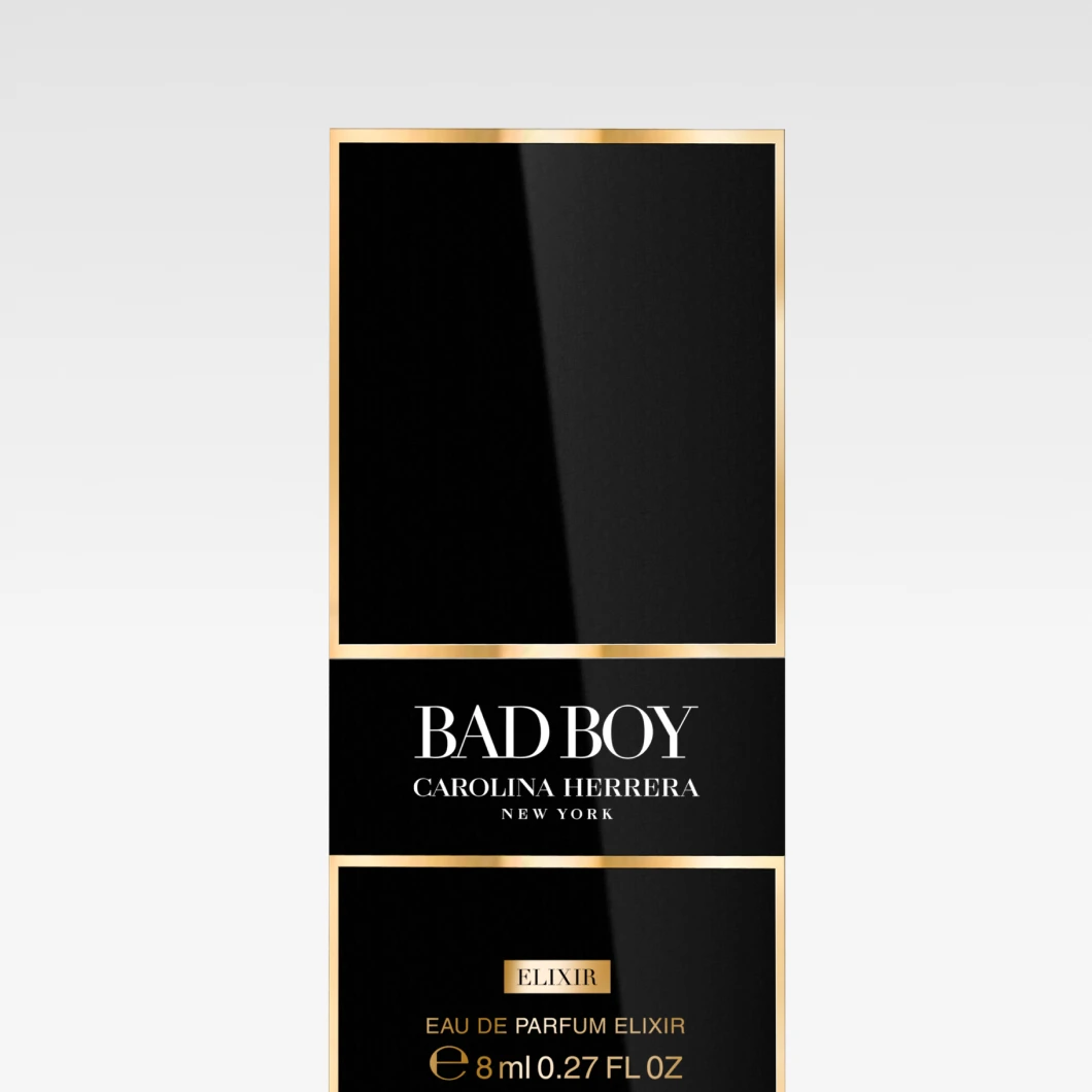 "Carolina Herrera Bad Boy Elixir travel spray – voimakas ja sensuelli miesten tuoksu matkakoossa."