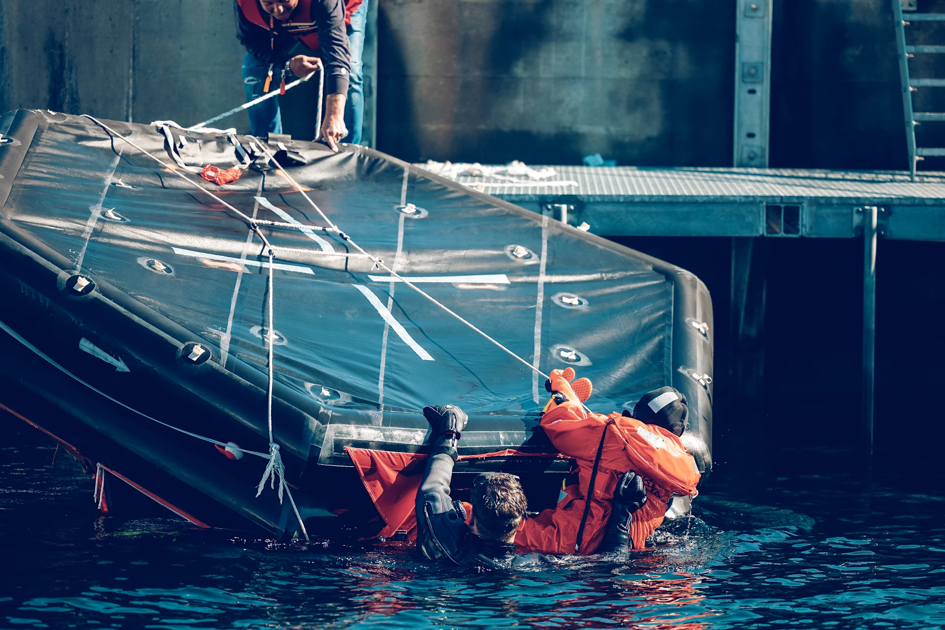 Sea Survival - Raft