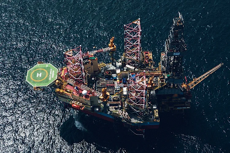 1432-rig-MC-041 1024x768