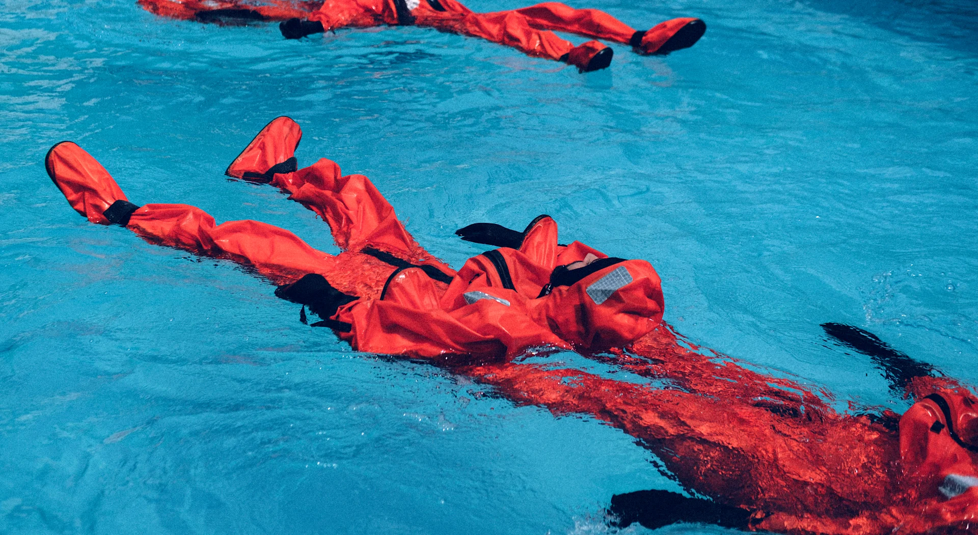 Basic safety training in pool