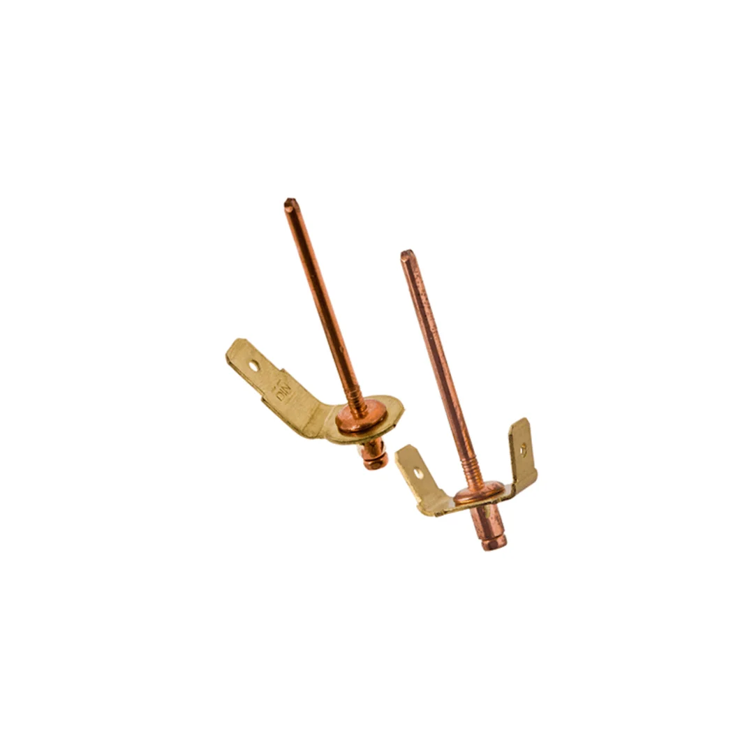 Hai phiên bản đinh tán POP PMC Terminal trên nền trắng.