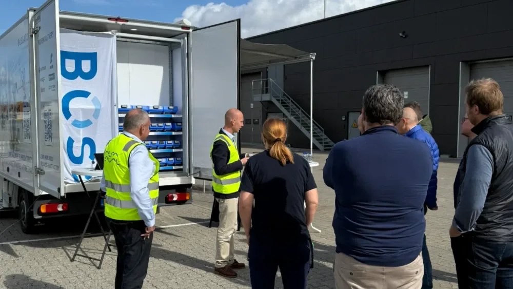 Demo af systemer fra Vincent og Karsten for kunder