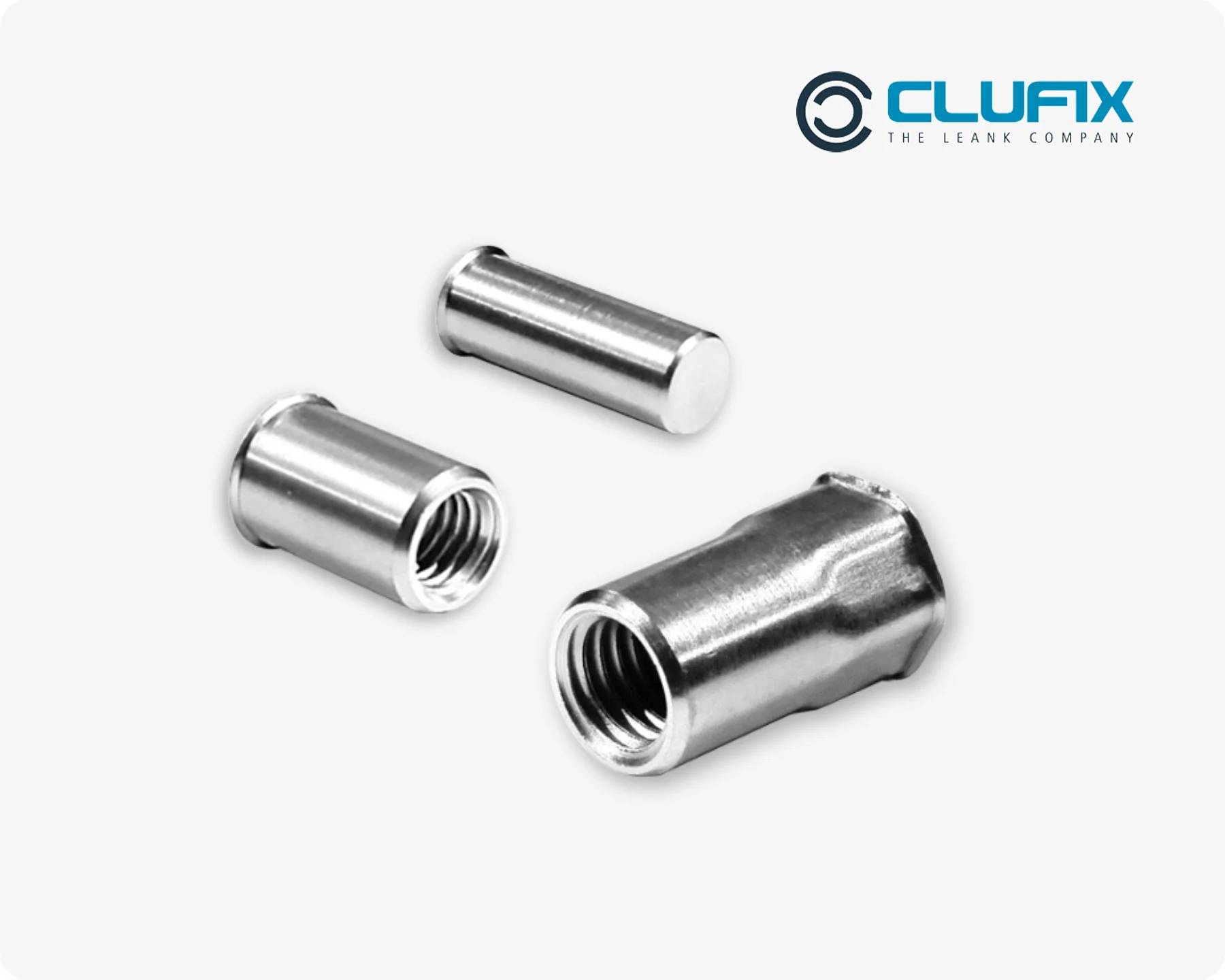 Ba đai ốc tán mù Clufix khác nhau trên nền xám nhạt, bao gồm đai ốc tán mù đầu kín và đầu mở.