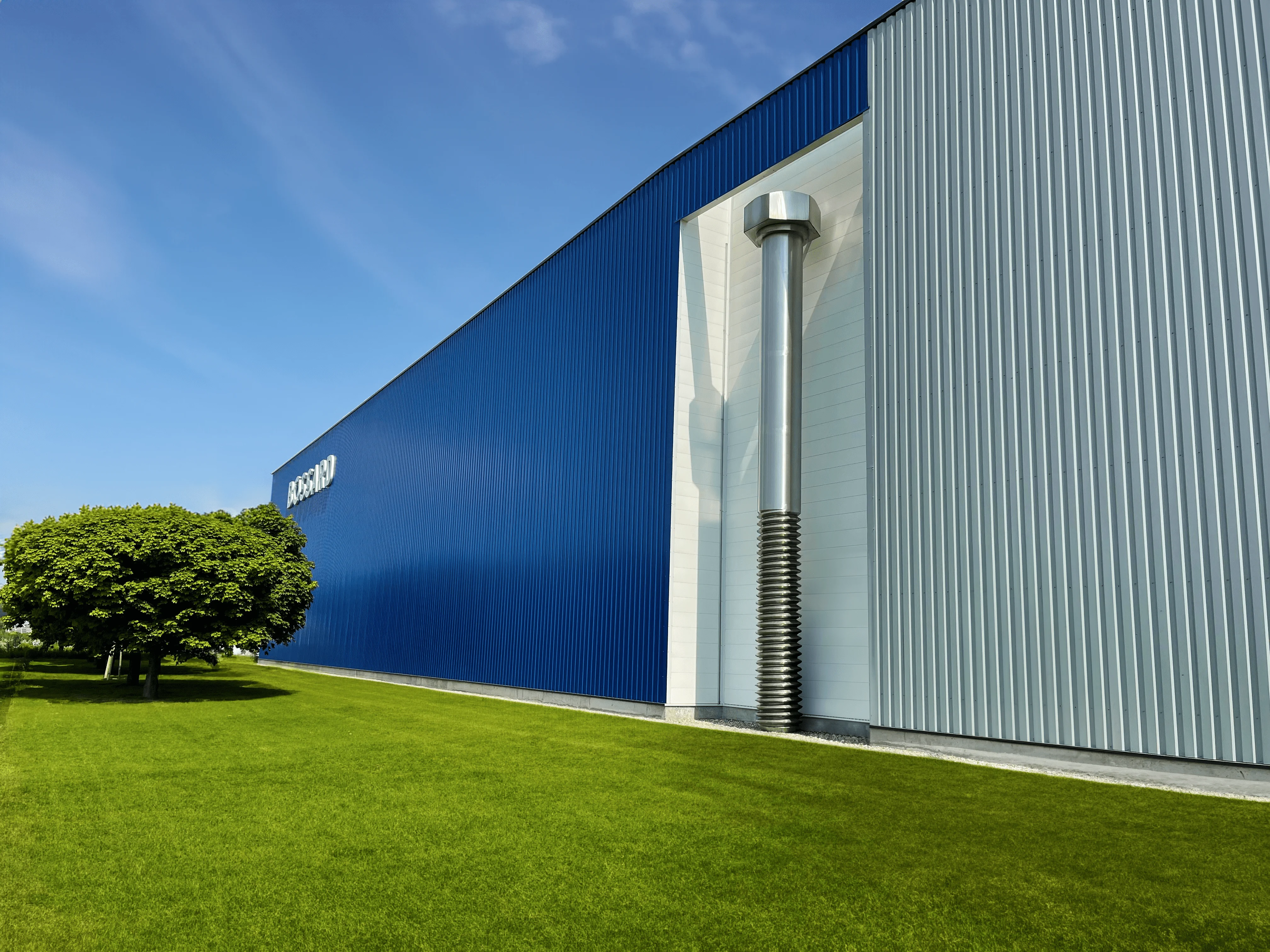 Bâtiment de bureau local Bossard