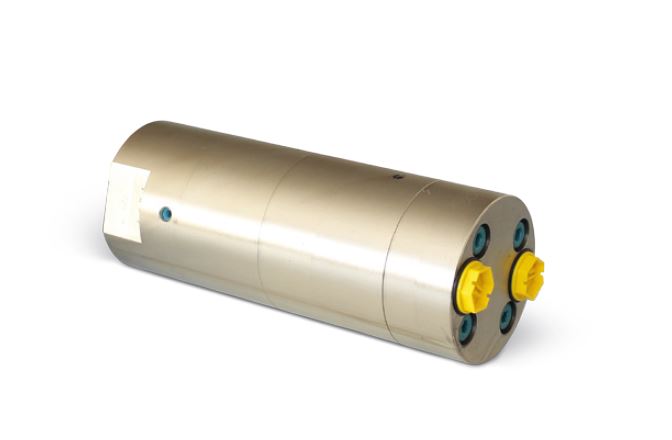 A minibooster HC6D series pressure booster on white background