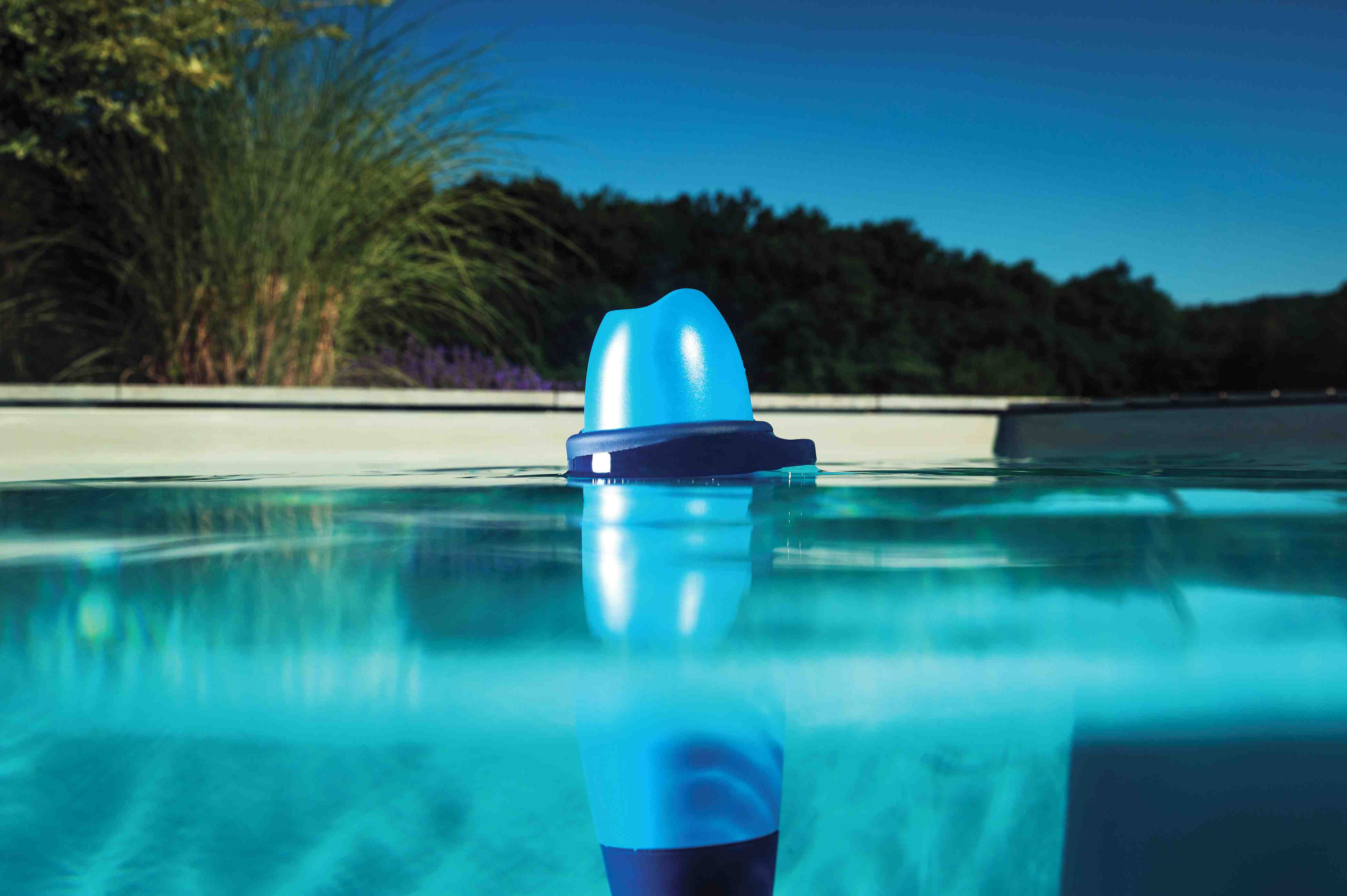 Maintaining Your Pool Water Quality With Blue Connect  [Product Discontinued]