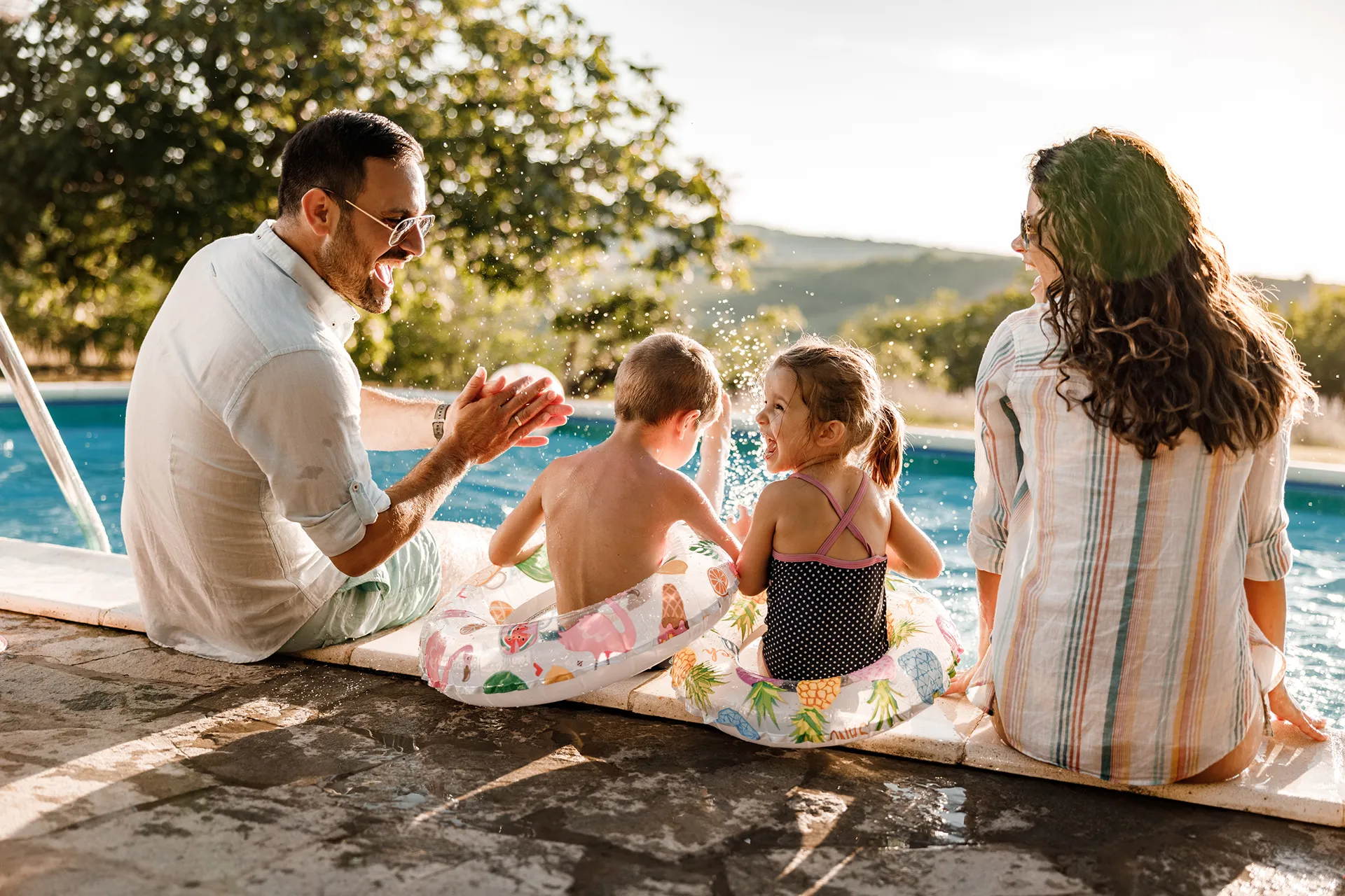 10 Benefits of Having a Swimming Pool