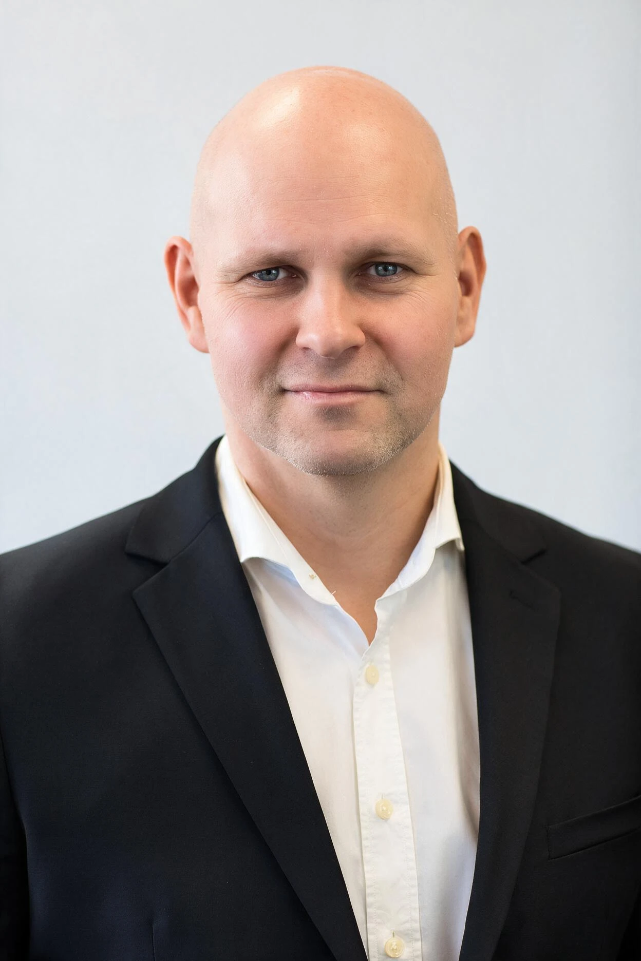 Portrait Oscar Popakul