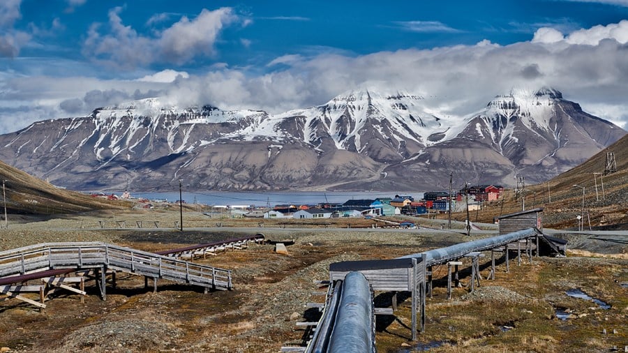 Return to Longyearbyen