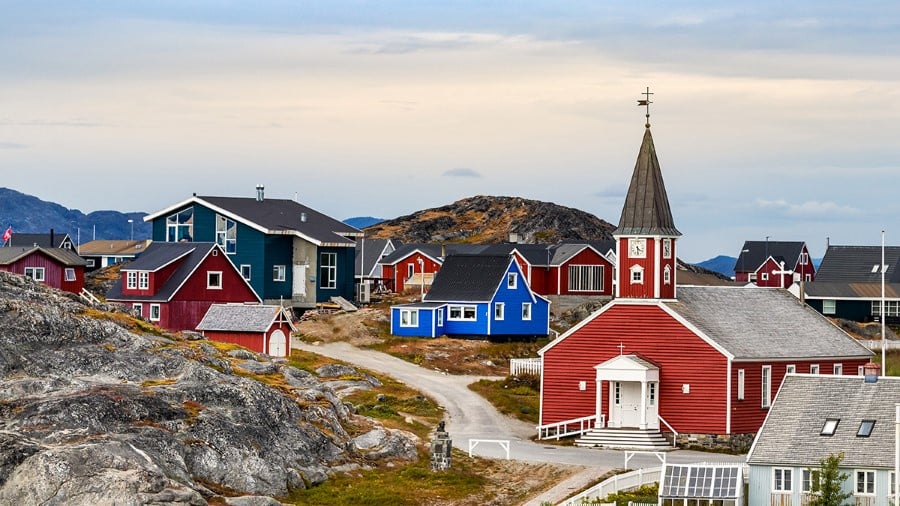 End of expedition in Nuuk & flight to Copenhagen