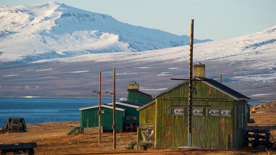 Northeast Greenland National Park and Scoresby Sund expedition days