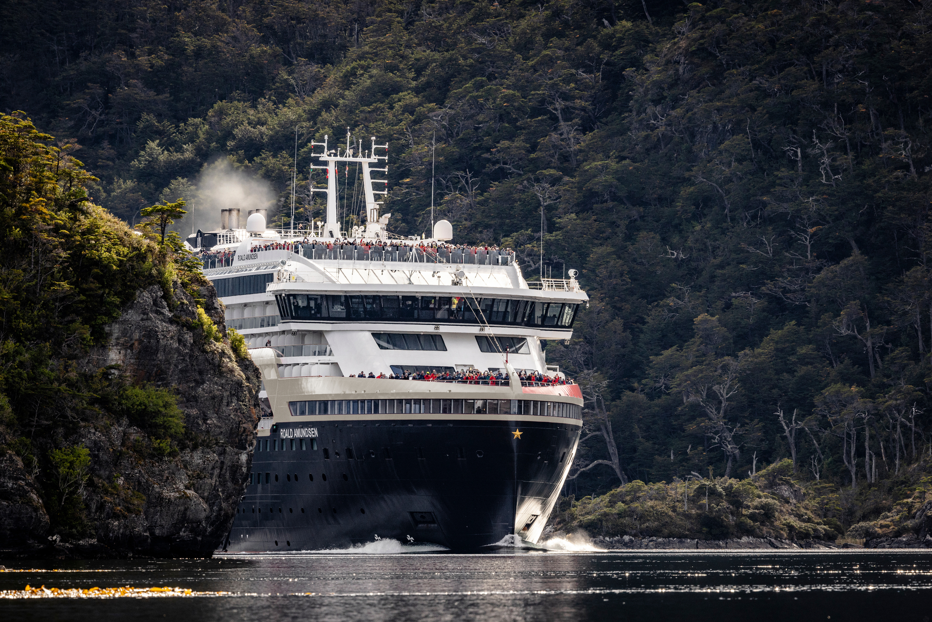 MS Roald Amundsen