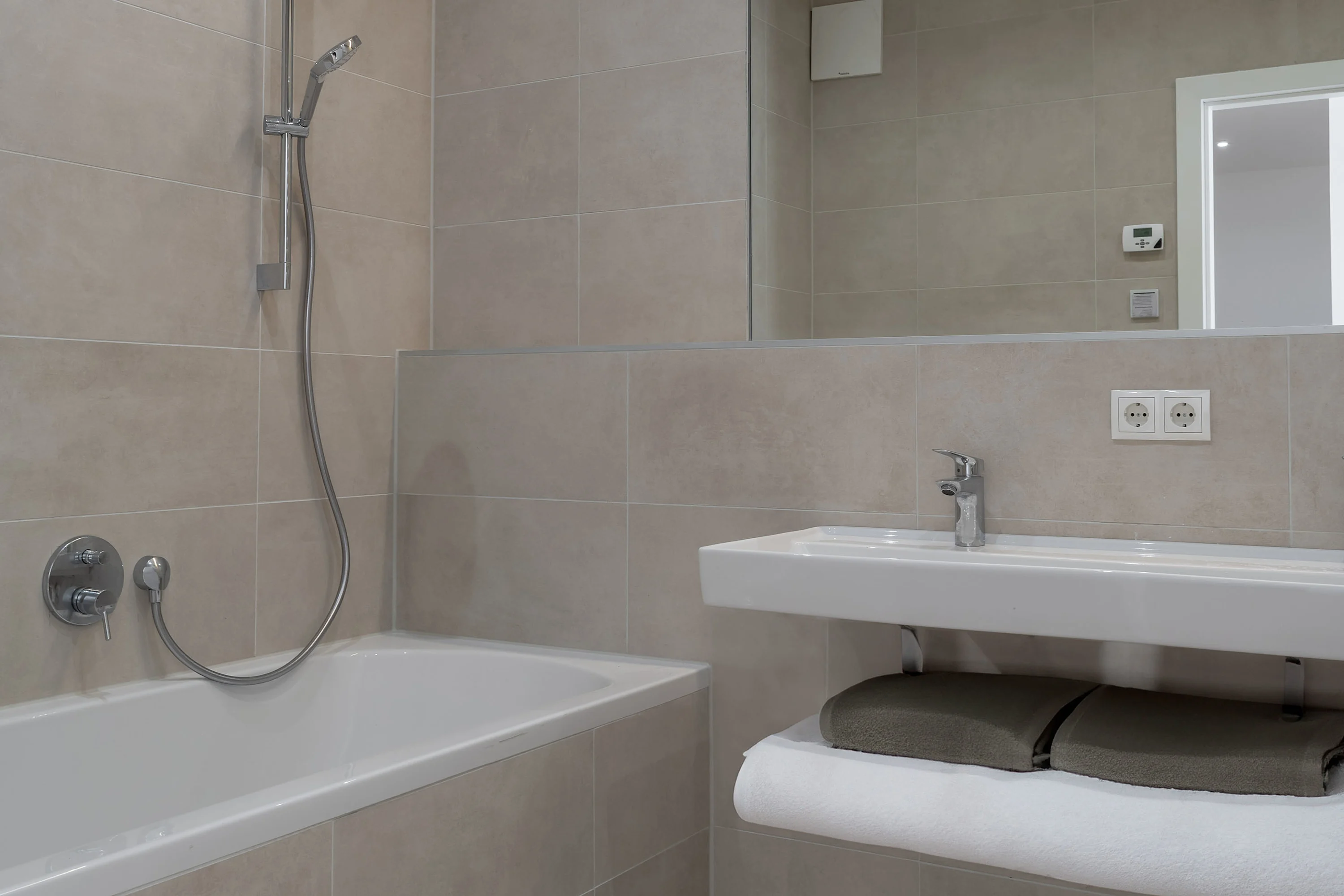 Foto: Innenvisualisierung-Helle und freundliche Bäder