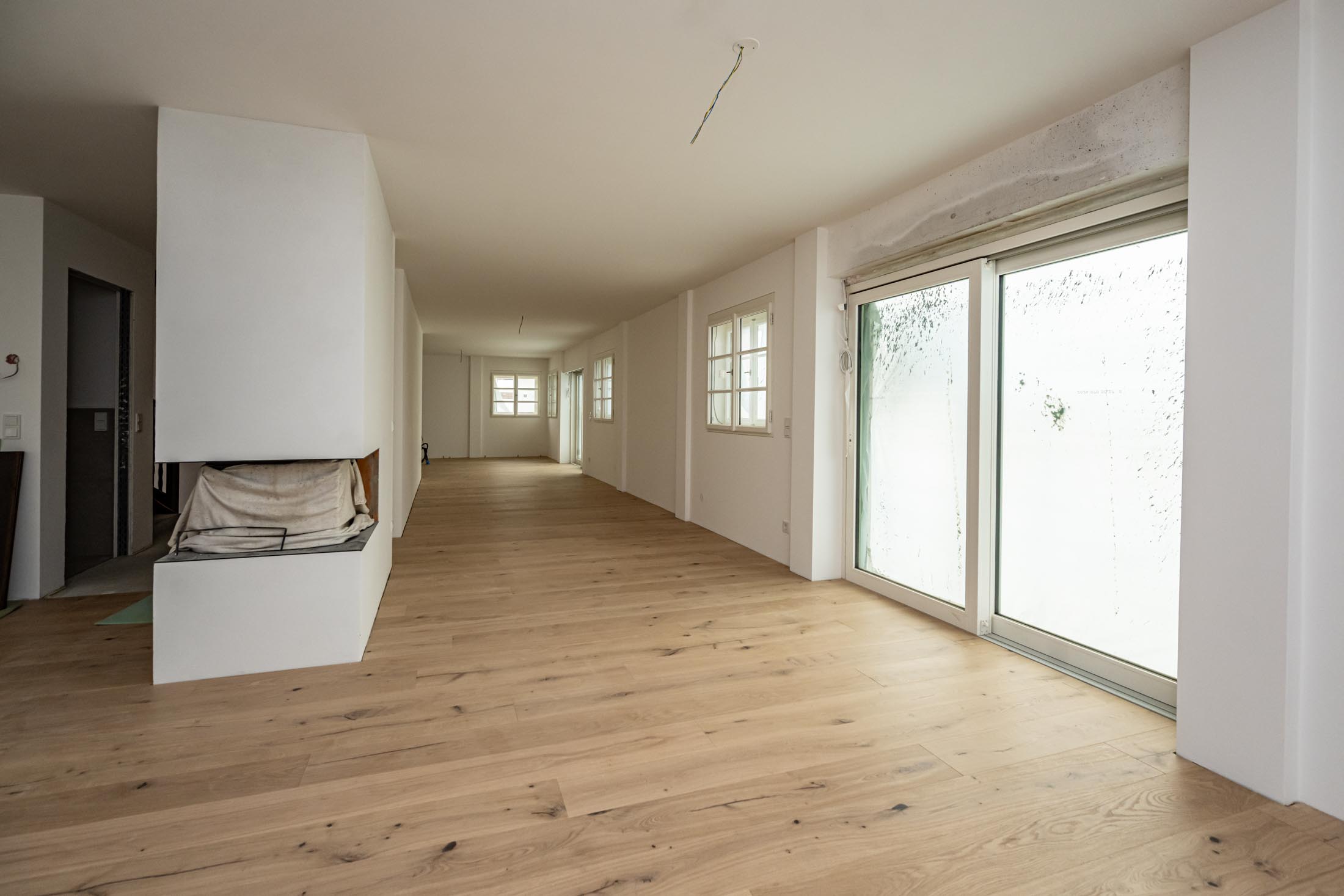Foto: Der Innenausbau des Einfamilienhauses schreitet zügig voran.