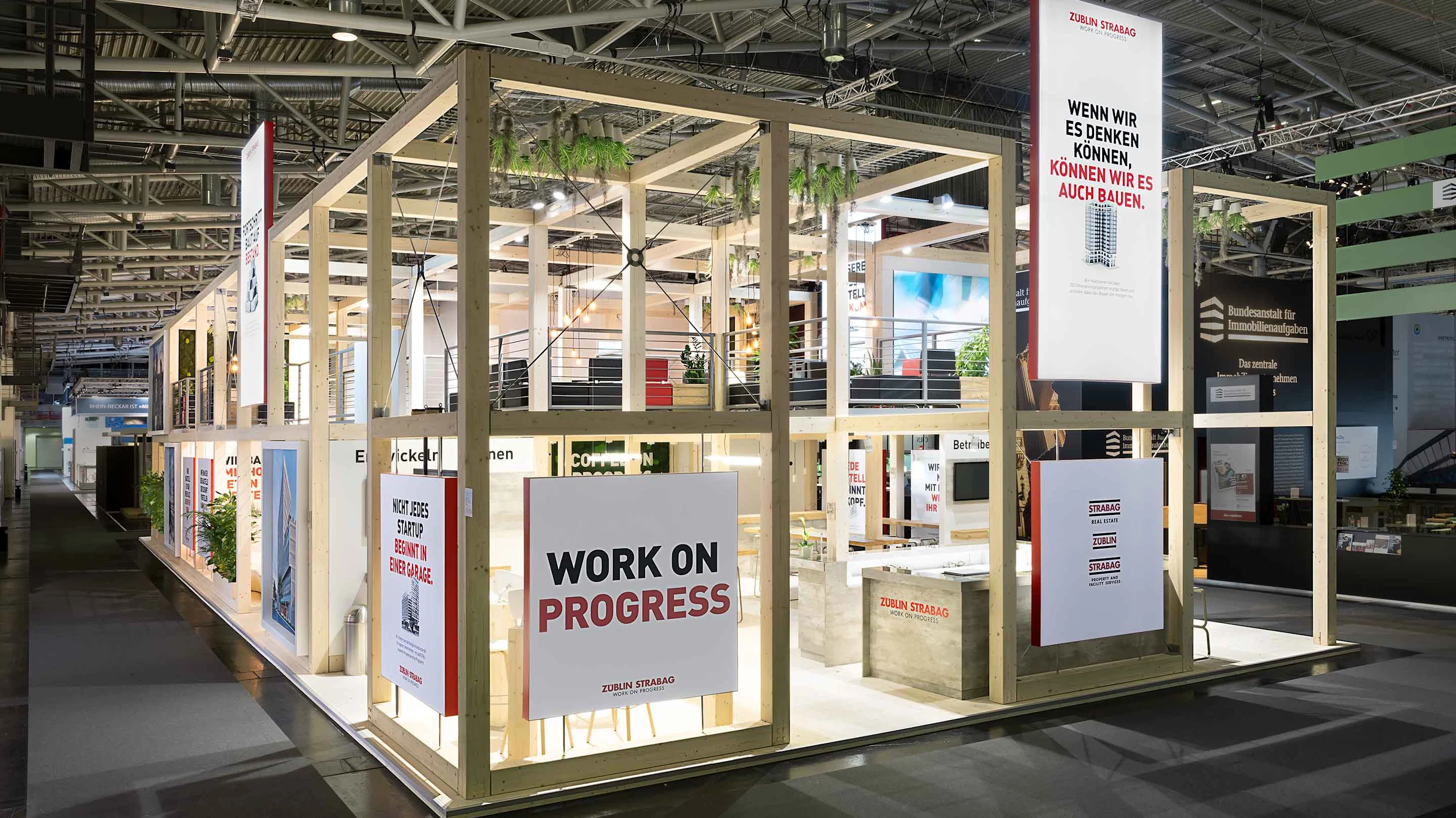 Expo Real Messestand Foto: Der neue Messestand von STRABAG Real Estate bei der Expo Real