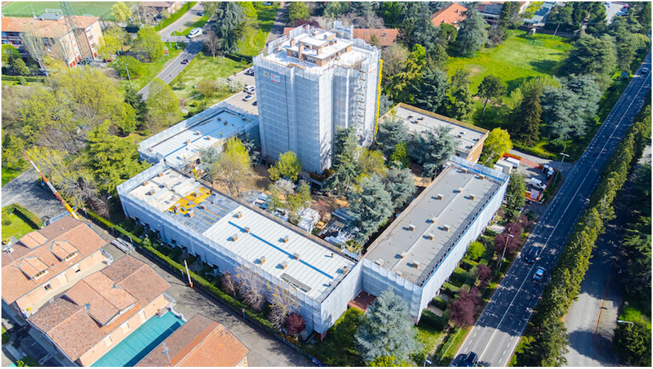 Intervento su complesso residenziale a Reggio Nell’Emilia: vista del cantiere