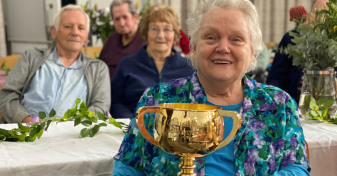 news-main image-Calvary residents in the winners’ circle with Melbourne Cup visit