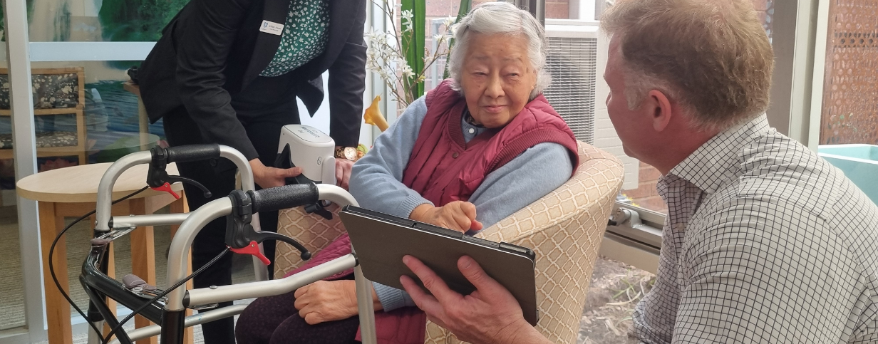 news-carousel image-Virtual reality enriches lives-01