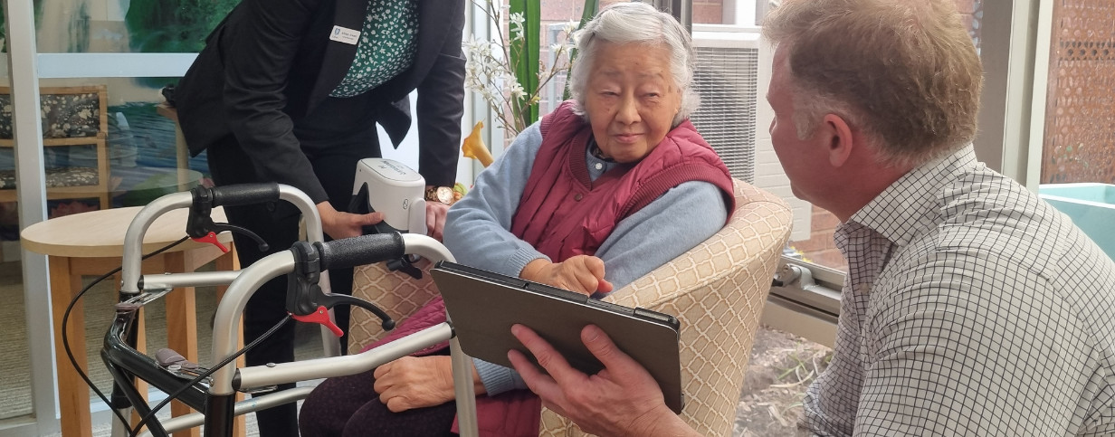 news-carousel image-Virtual reality enriches lives-01
