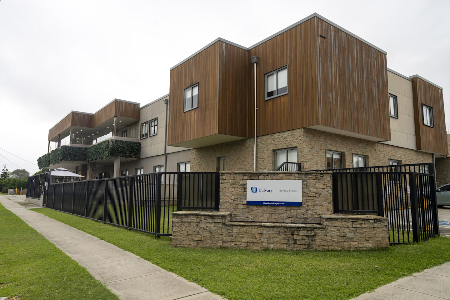 RAC-images-henley manor-01