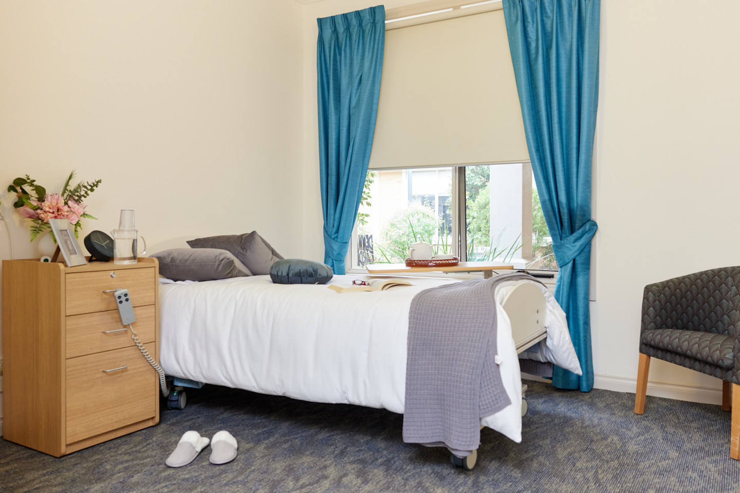 RAC-images-viewhills manor-06