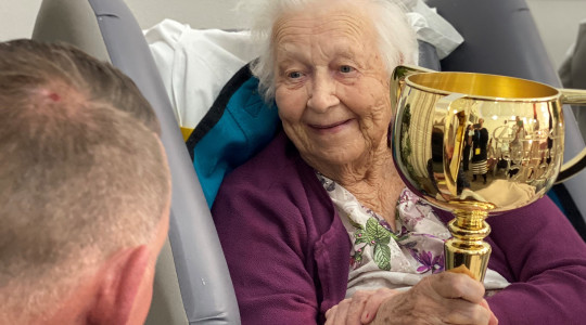 Calvary residents in the winners’ circle with Melbourne Cup visit-image 03