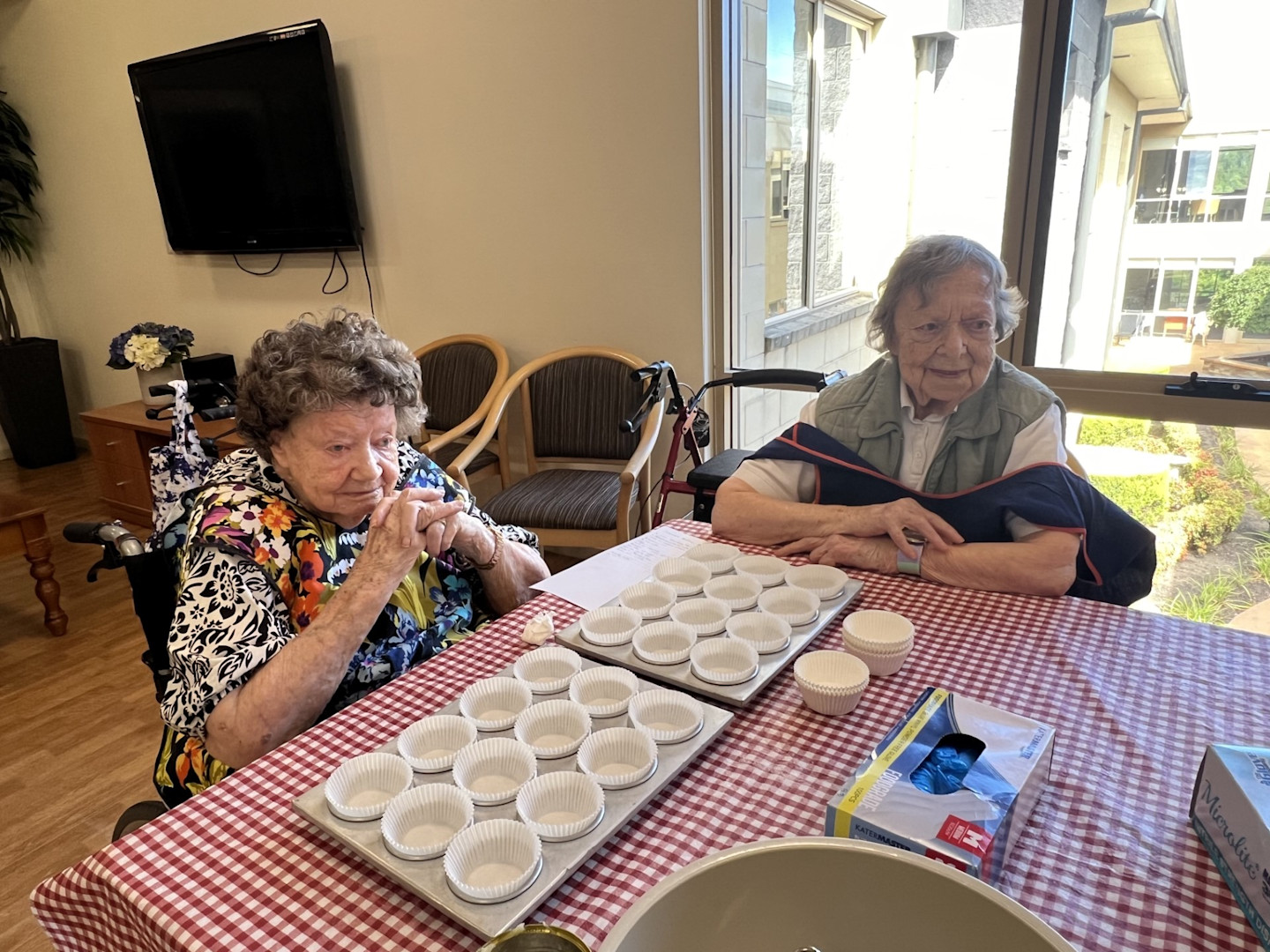 Calvary Sandhill residents chip in to help homeless-image02