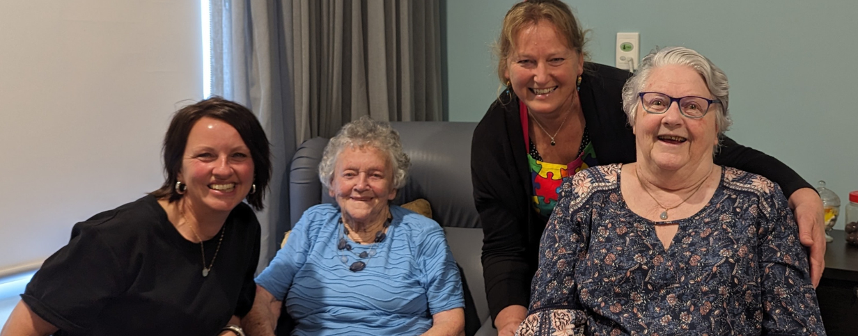 news-carousel image-calvary-strzelecki-house-residents-enjoy-5-square-ball-04