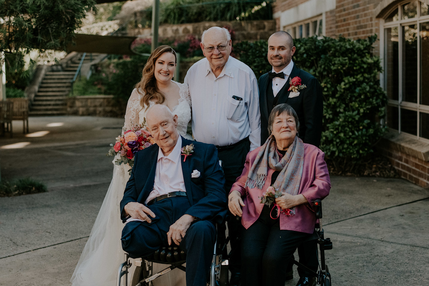 News-main image-Moving heaven and earth to get Dad goin’ to a chapel of love