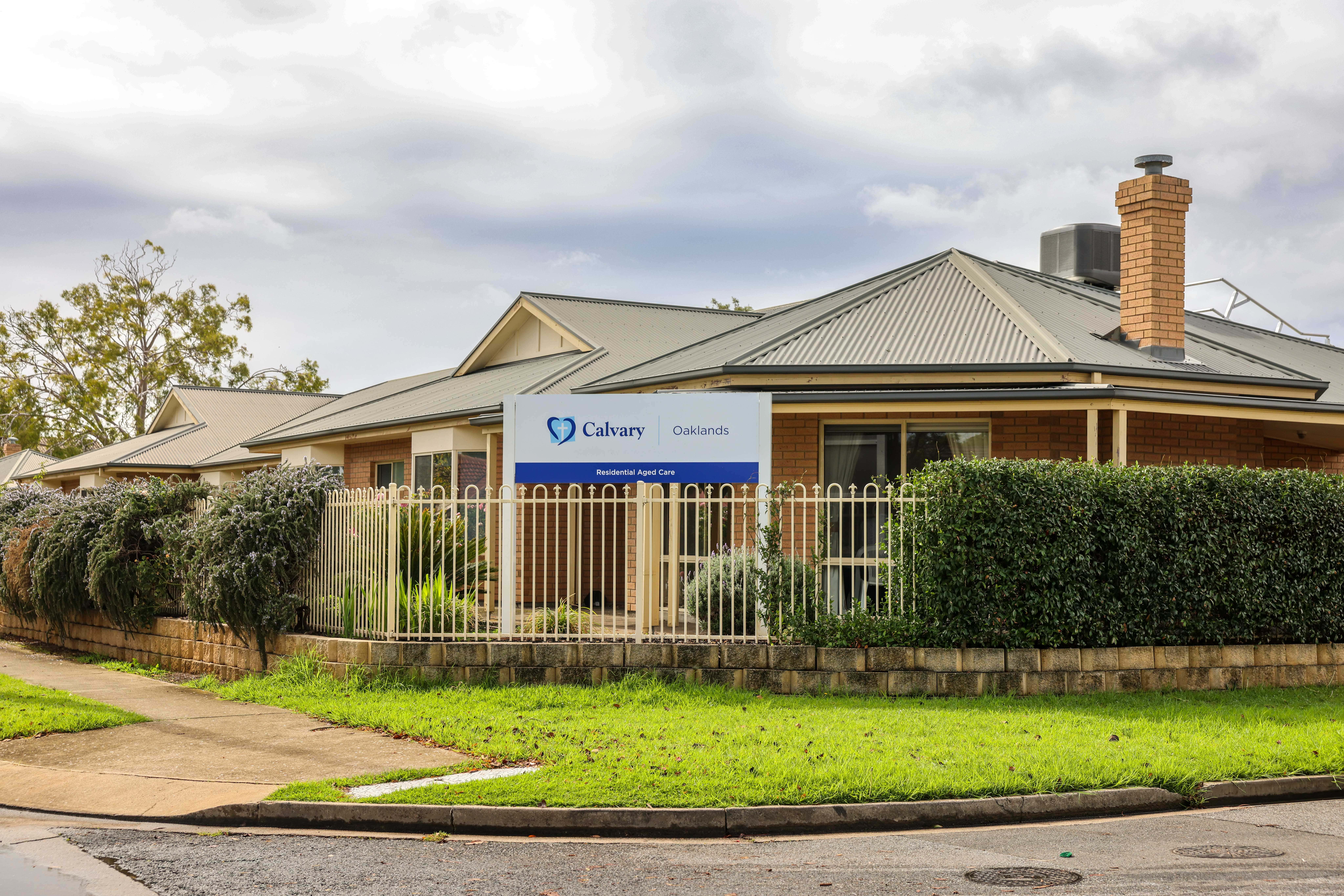 RAC-images-oaklands-01