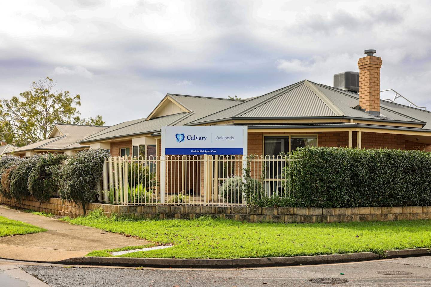 RAC-images-oaklands-01