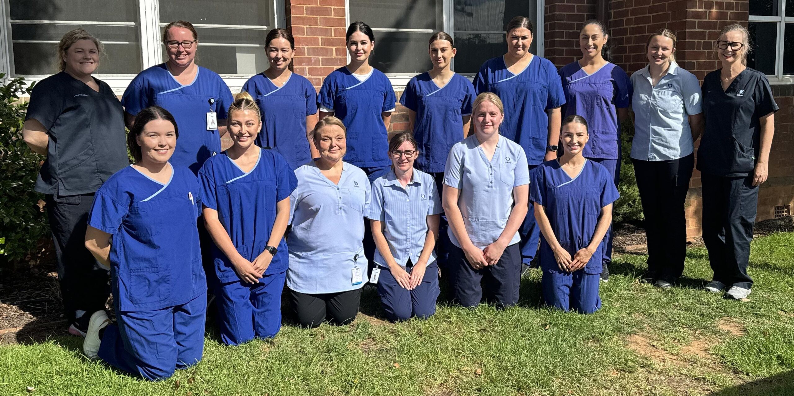 Riverina-nurse-graduates