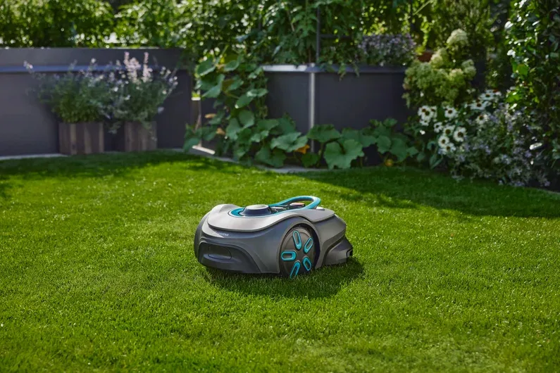 FI Image: GARDENA smart SILENO free