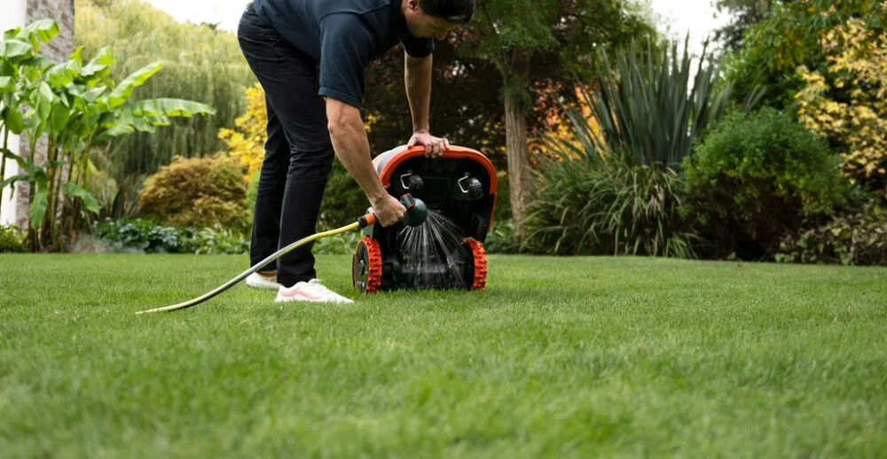 FI Image: Segway Navimow H230E Robottiruohonleikkuri 1645015
