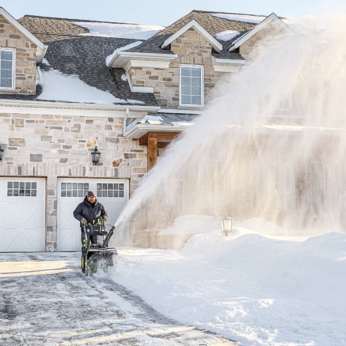 Snow Blowers Image