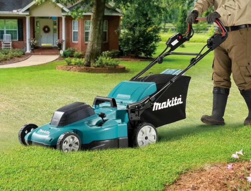 EE 1024002 pilt Akumuruniiduk Makita DLM539Z
